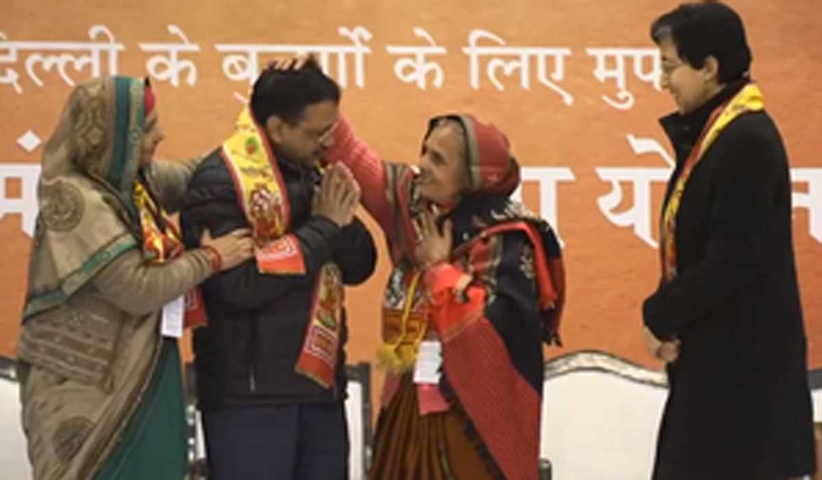 मैं सपरिवार अयोध्या जाना चाहता हूं : अरविंद केजरीवाल मैं सपरिवार अयोध्या जाना चाहता हूं : अरविंद केजरीवाल